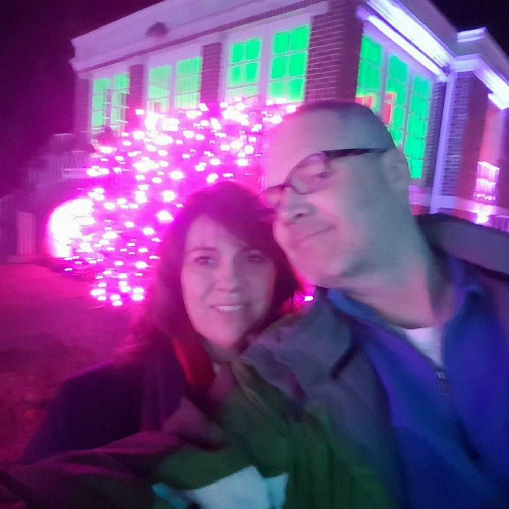 Meet your Posher, Lorie